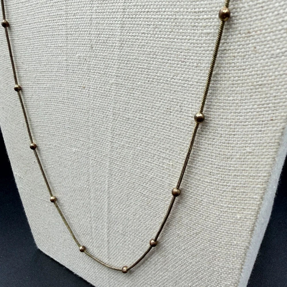 N/A delicate gold